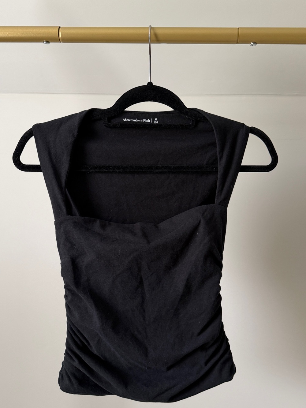 NWOT Abercrombie & Fitch Black Ruched Tank Sleeveless Shirt Sz M